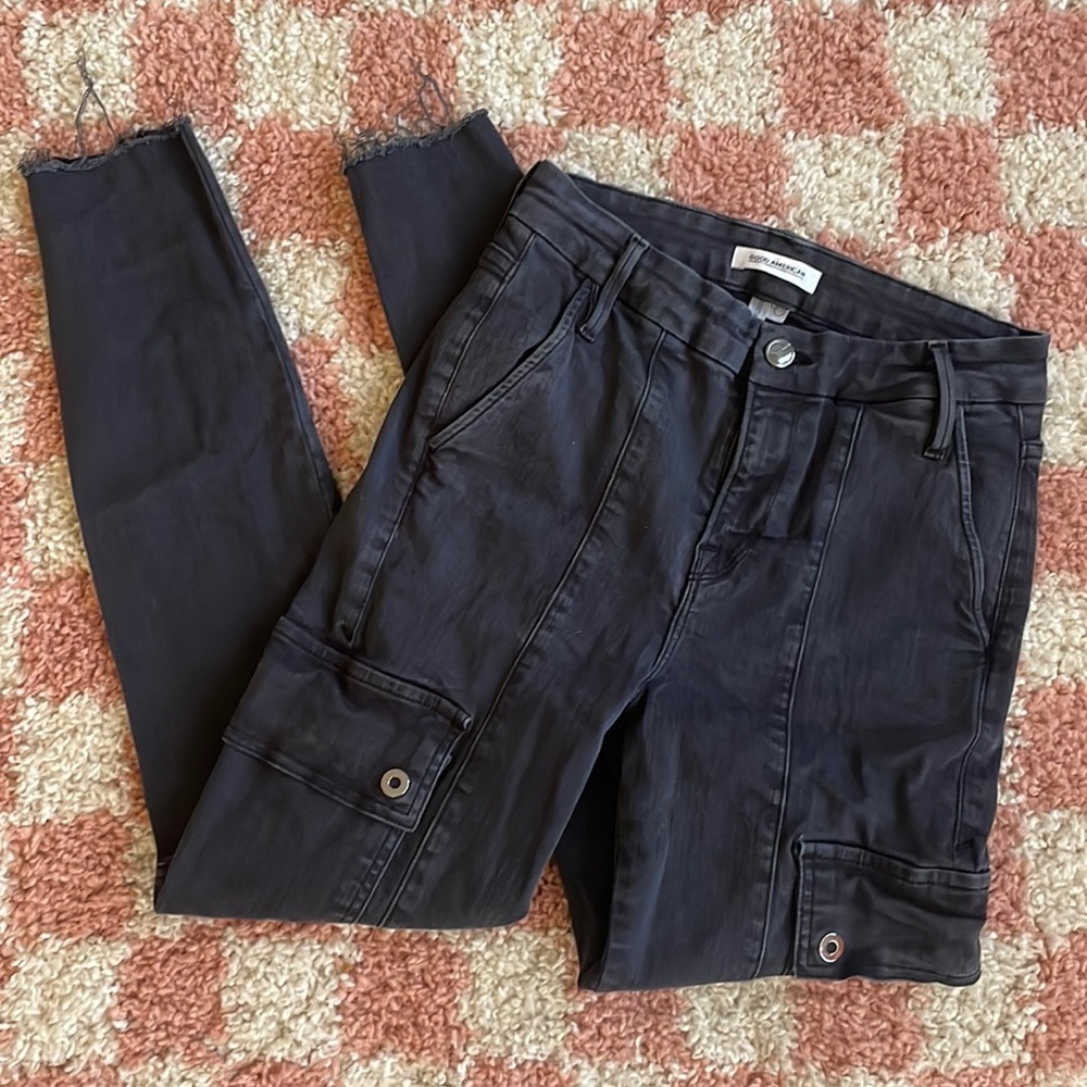 GA GOOD LEGS CARGO STYLE SPLIT LEG JEANS